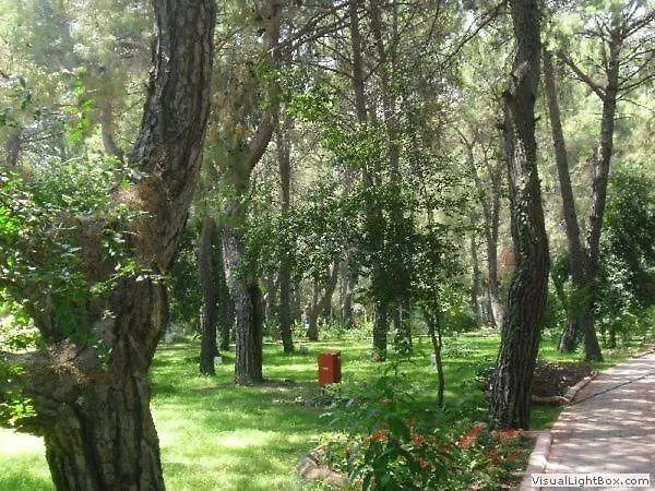 Beach Club Pinara Hv2 3* קמר