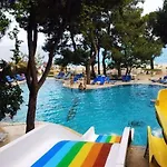 Szálloda Beach Club Pinara Hv2 3*