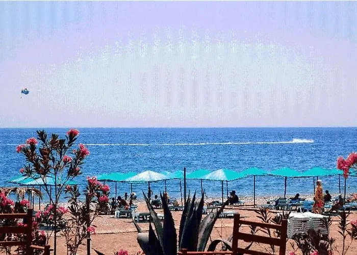 Beach Club Pinara Hv2 3* Kemer